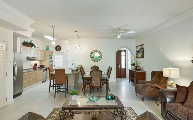 Luxury Townhome in Sandy Lane Neighborhood by BSL Rentals