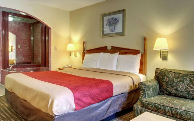 Econo Lodge Clinton - Jackson West