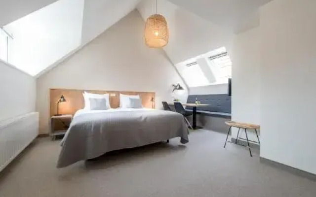 Leut koffiebar & logies