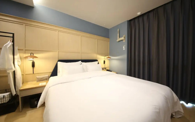 Brown Dot Hotel Busan Sajik Stadium