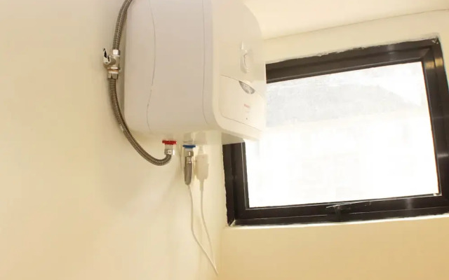 Tranquil And Cozy Studio At Meikarta Apartment