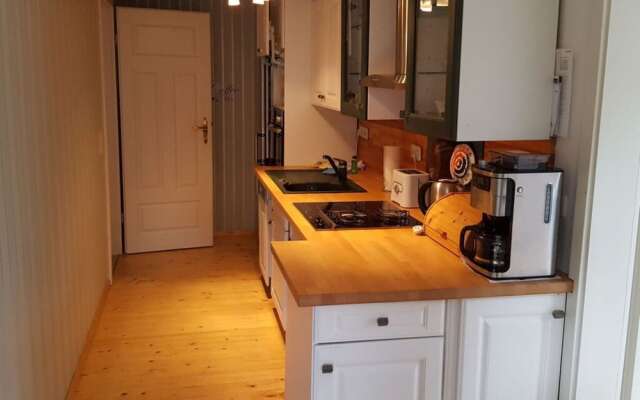 "laura" Comfortable Holiday Residence