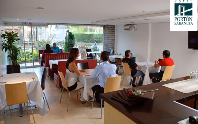 Hotel Portón Sabaneta