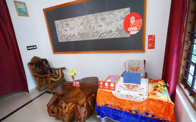 Oyo 13133 Le Grand