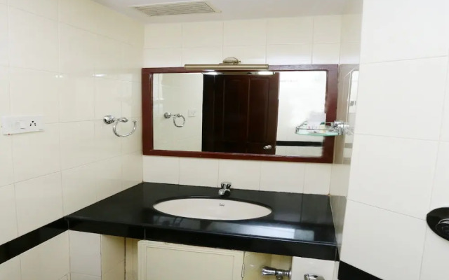 Oyo 22875 Deliza Residency