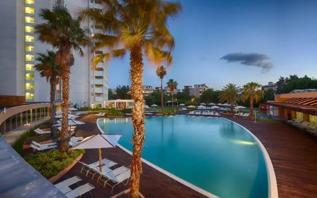 Aqualuz Troia Rio by The Editory