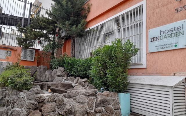 Zen Garden Hostel