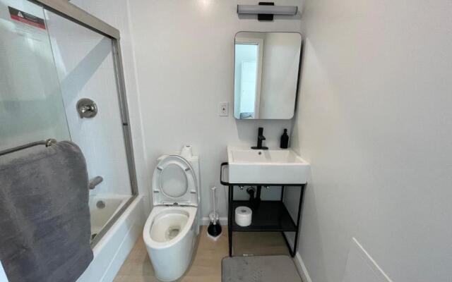 NEW DTLA Apartment w/Private Parking