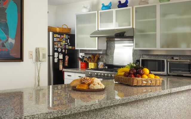 Casa Tabasco By The Local Way