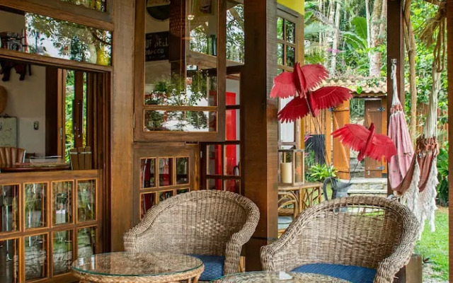 Bus Stop Paraty