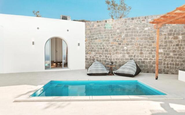 Oyster Luxury Suites