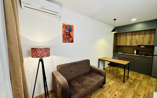 Apartment Memed Kontselidze 14