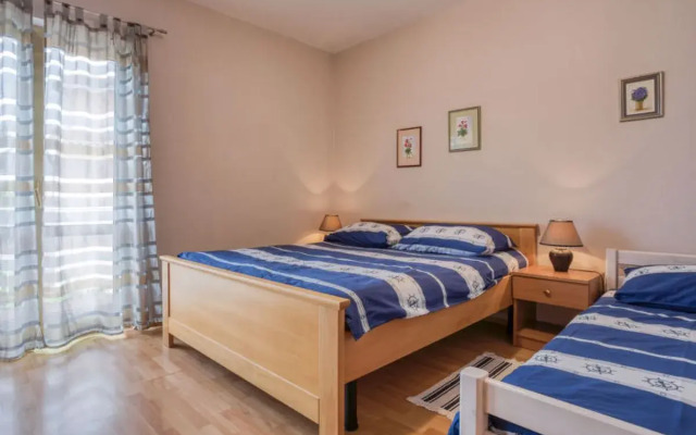 Apartment Daria Como 28455