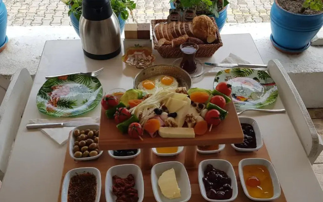 Kekik Alacati Otel Hacimemis