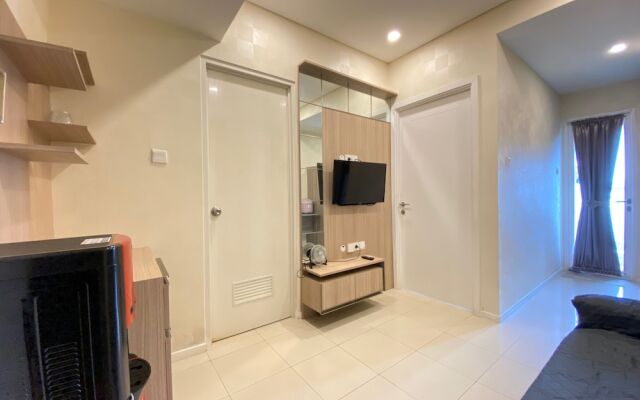 Pleasant 1BR Apartment at Parahyangan Residence near UNPAR