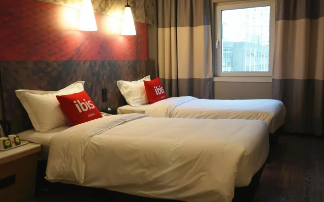 ibis Shanghai Lianyang
