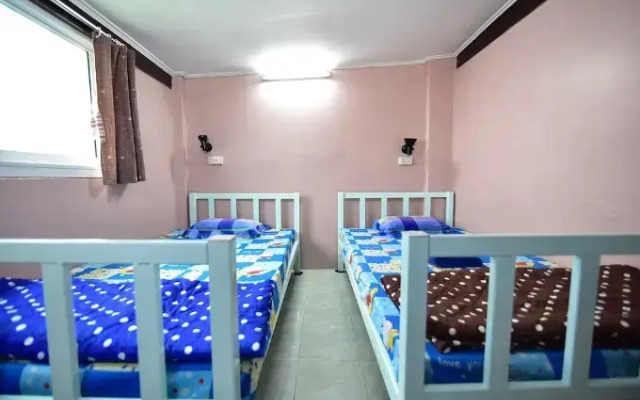 5 Minute Hostel