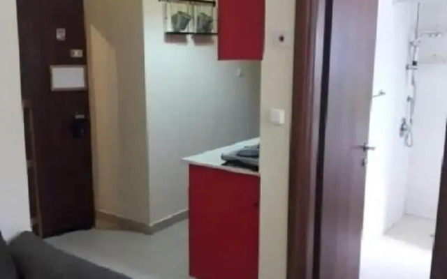 Apartment on Uziel street