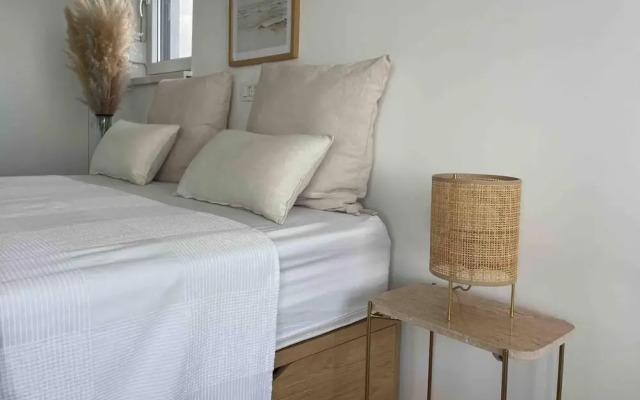 Cozy Loft Studio With Rooftop, Seaview & Pool