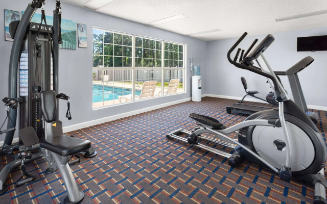 Baymont by Wyndham Brunswick GA