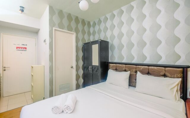 Comfy and Minimalist Studio at Pakubuwono Terrace Apartment