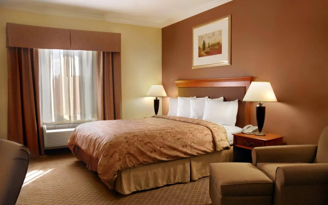Отель by Best Western Yucca Valley Joshua Tree
