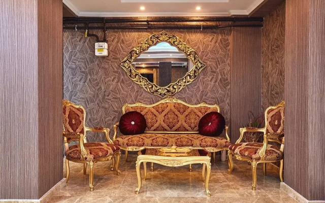 Tarabya Suit