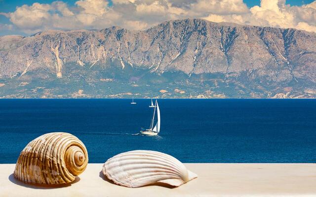 Aliki Hotel