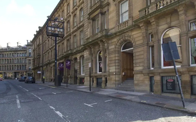 Premier Inn Newcastle City Centre - Quayside