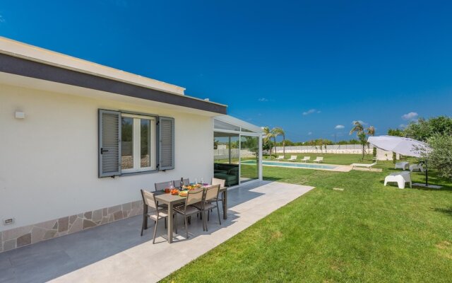 3088 Villa Alceste by Perle di Puglia