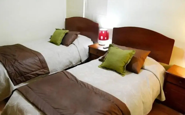 Hostal Almenas