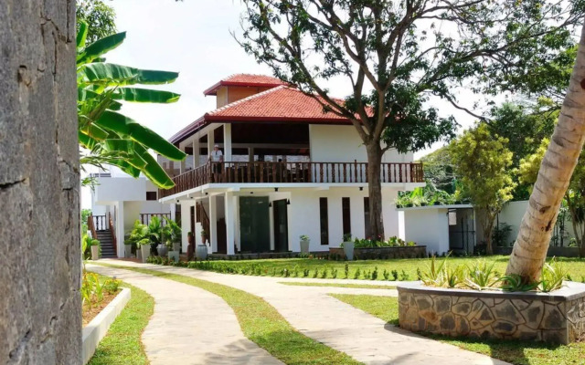 Rockery Villa