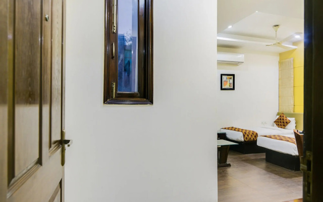 Cosy Grand @Chanakyapuri by The Cosy Hotels.