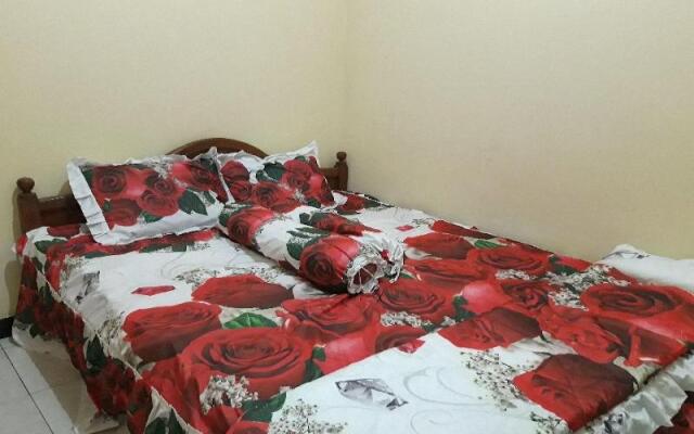 OYO Homes 91083 Desa Wisata Plosokuning Syariah