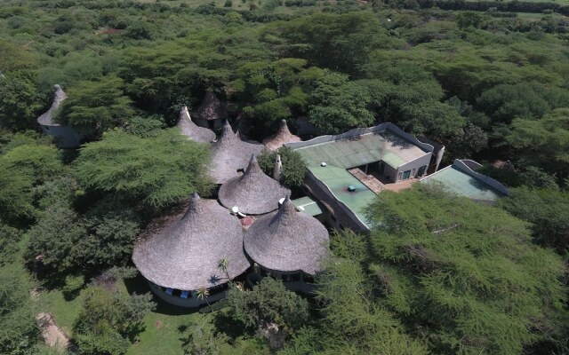 Lake Manyara Serena Safari