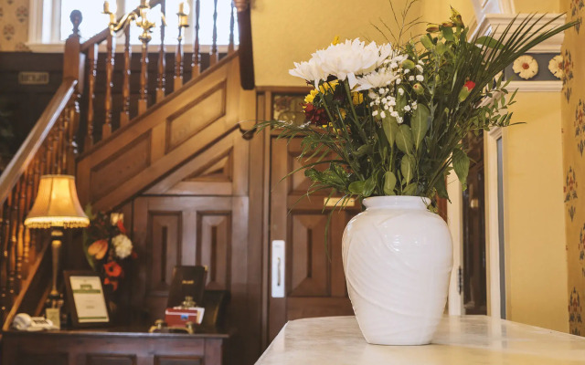 Trivelles Park Hotel