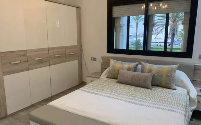 Archway Apartment M1A0P9
