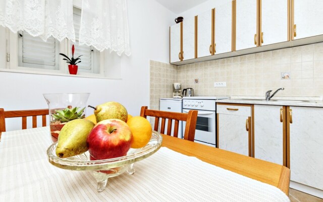 Centraly Located Charming Apartment