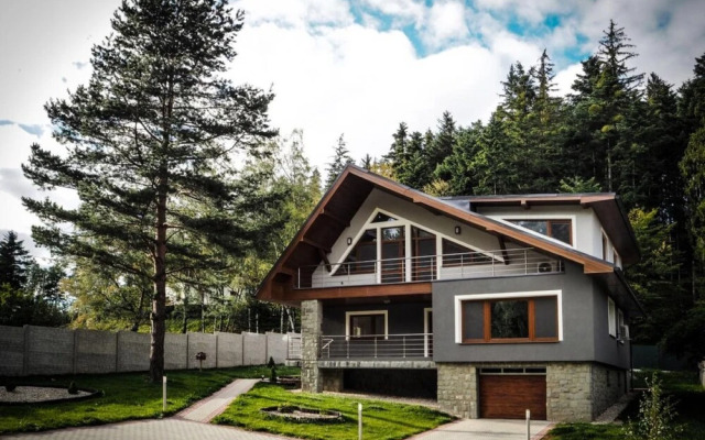 Villa in Moravia With hot tub