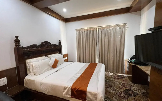 Hotel Loksagar