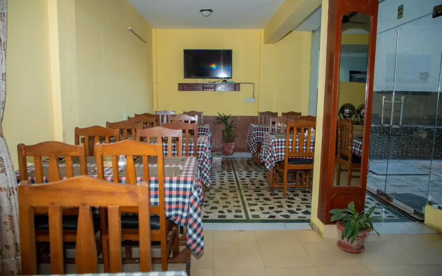 Hotel Bougainvillea