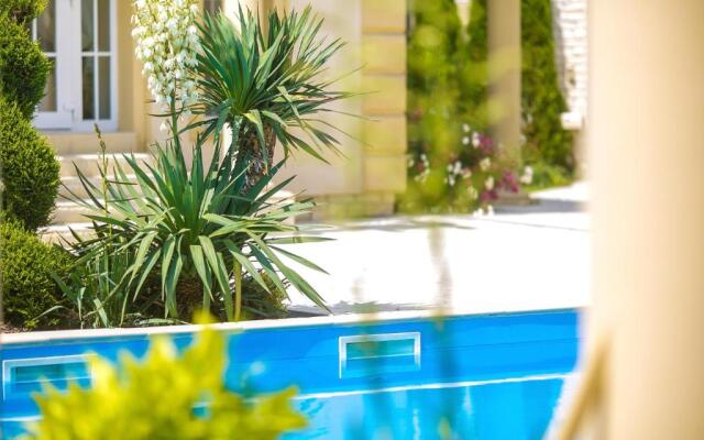 Luxury-Villas