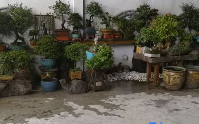 Shanghai Dream Hotel