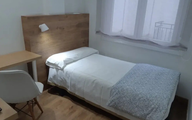 Hostal Restaurante Lugano