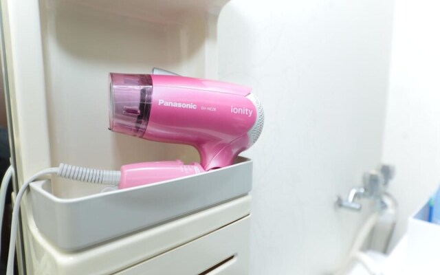 Omotenashi Usagi Hostel (15-13~18)