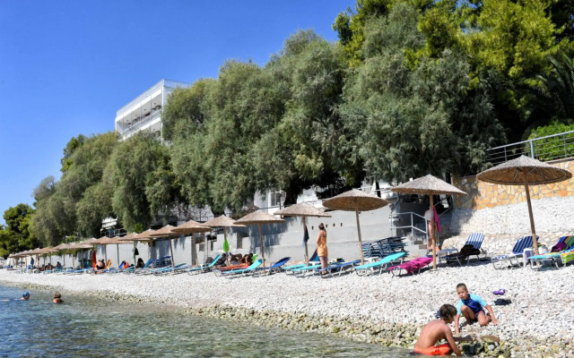 Siagas Beach Hotel