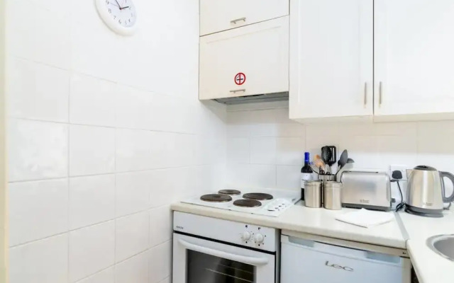 Bright Gorgeous Studio in Chelsea, 2 Guests