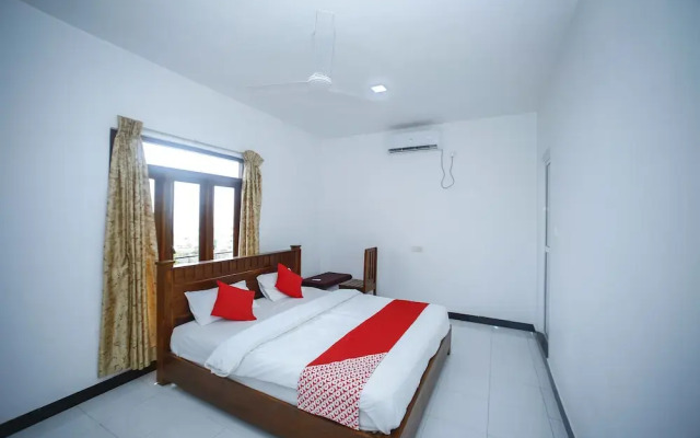 OYO 310 Sea Lagoon Beach Hotel