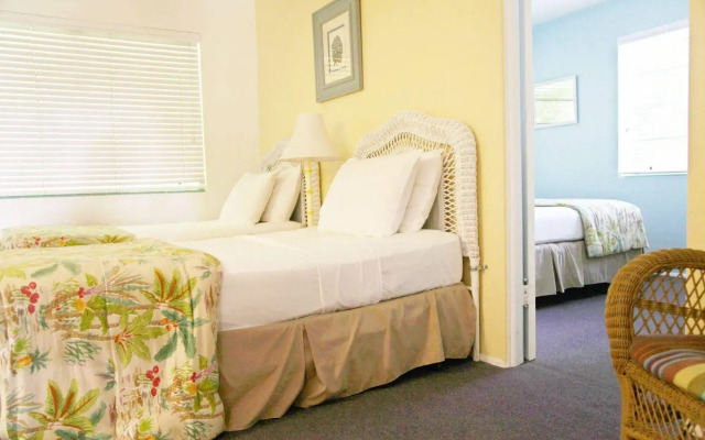 Seaspray Surf Lodge