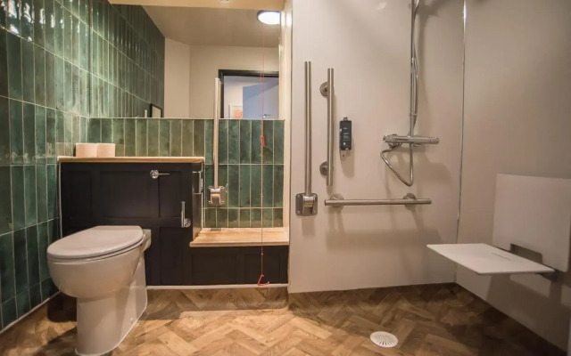 Premier Inn Warrington South